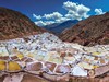 Peru - Salinas de Marasa, solná jezírka (Dreamstime)